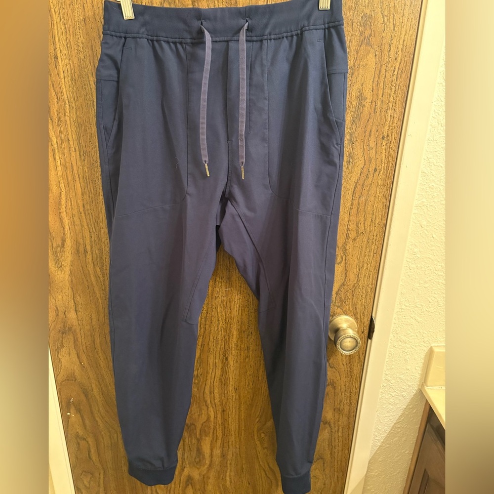 Lululemon (Like New) ABC Joggers Navy